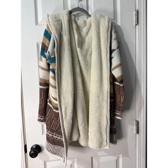 Woven Heart Plus Size Navajo Fleece Lined Hooded Cardigan - Picture 1 of 4